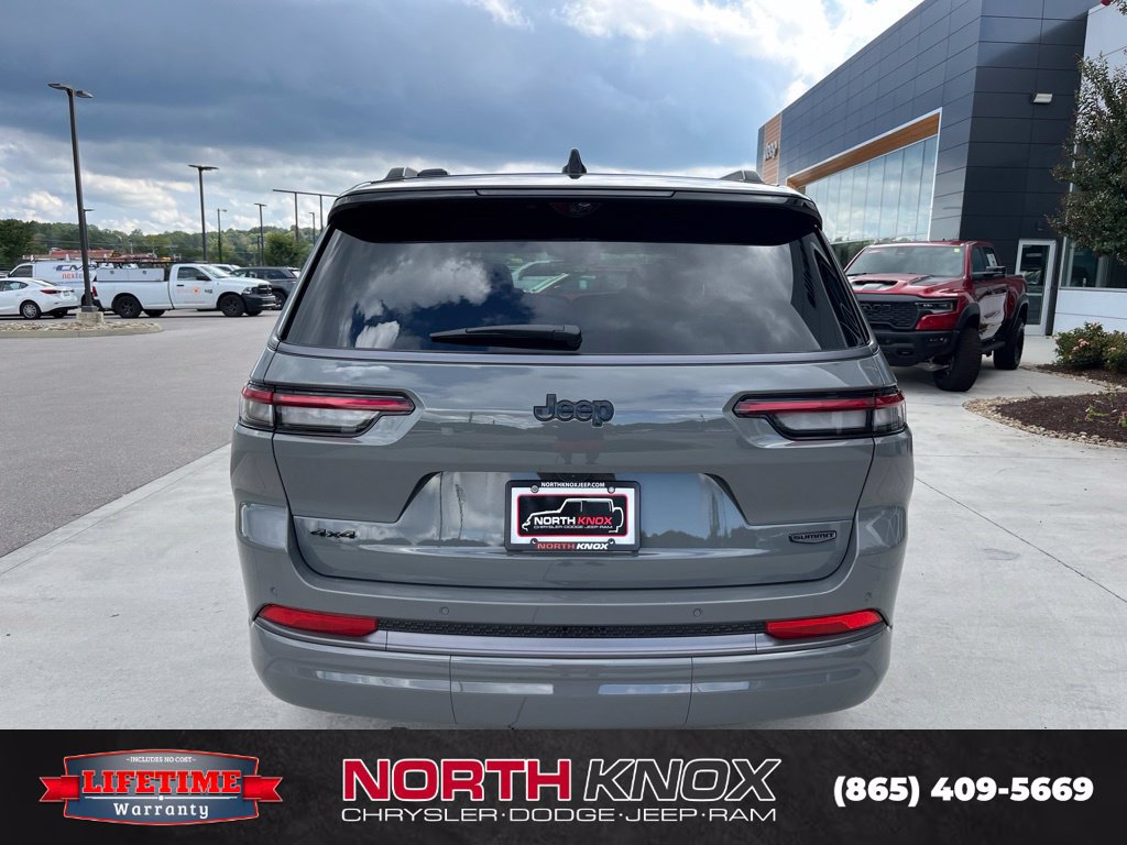New 2027 Jeep Grand Cherokee L Summit AWD/4WD image 21