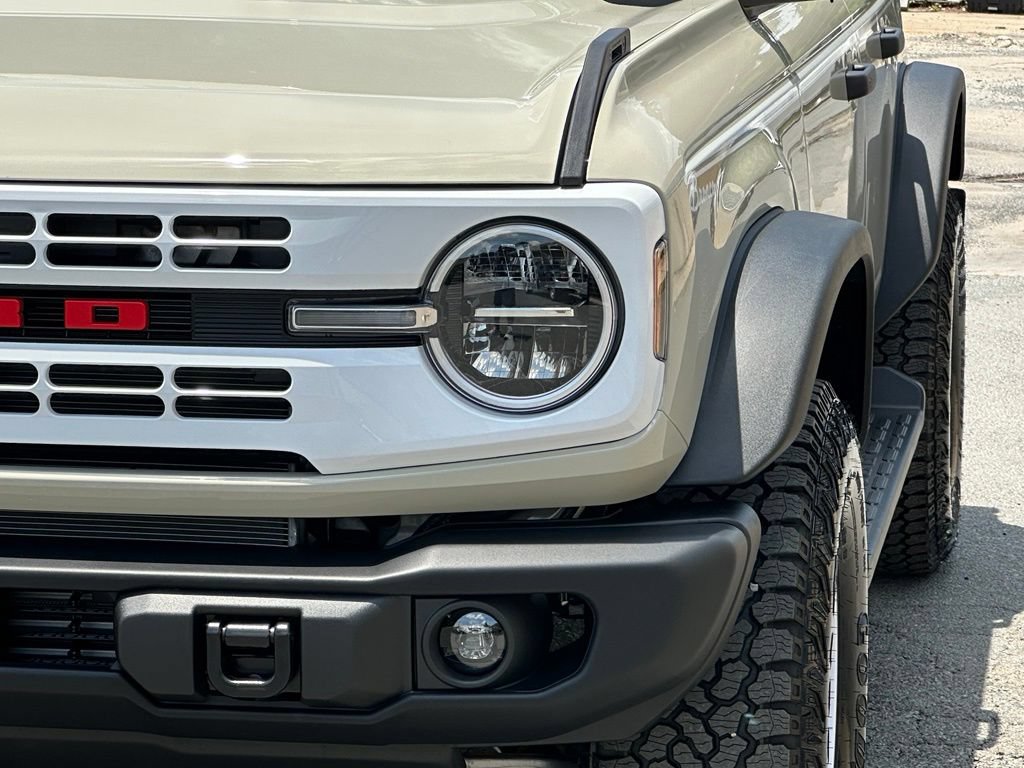 New 2026 Ford Bronco Heritage Edition AWD/4WD image 48