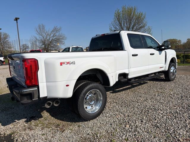 New 2026 Ford F450 XLT w/ FX4 Off-Road Package AWD/4WD image 3