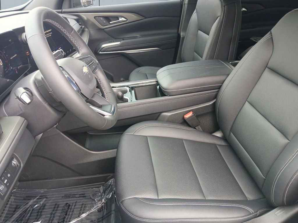 New 2026 Chevrolet Traverse LT image 10