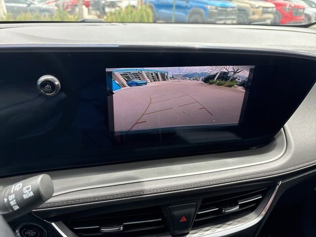 Certified 2025 Buick Encore GX Preferred AWD/4WD image 21