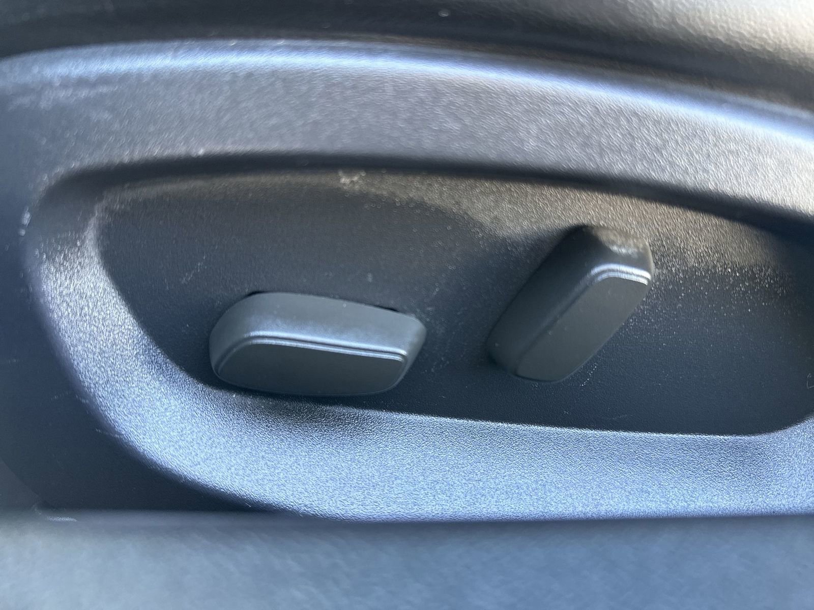 Used 2015 Chevrolet Corvette Stingray Coupe w/ Carbon Flash Badge Package image 14