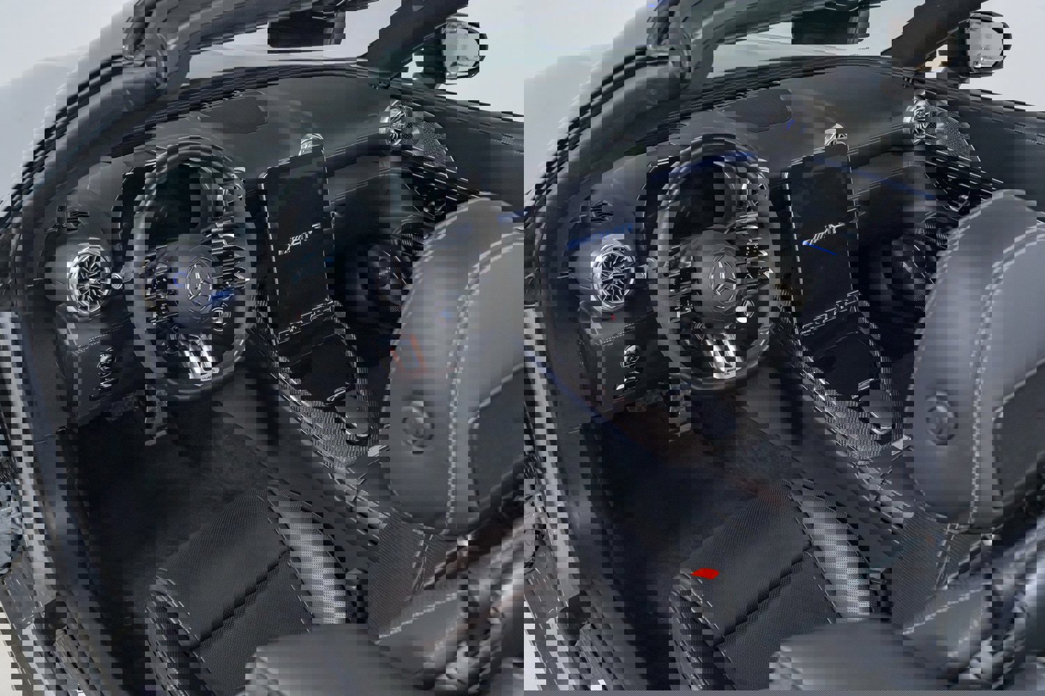 Used 2022 Mercedes-Benz SL 63 AMG 4MATIC image 28