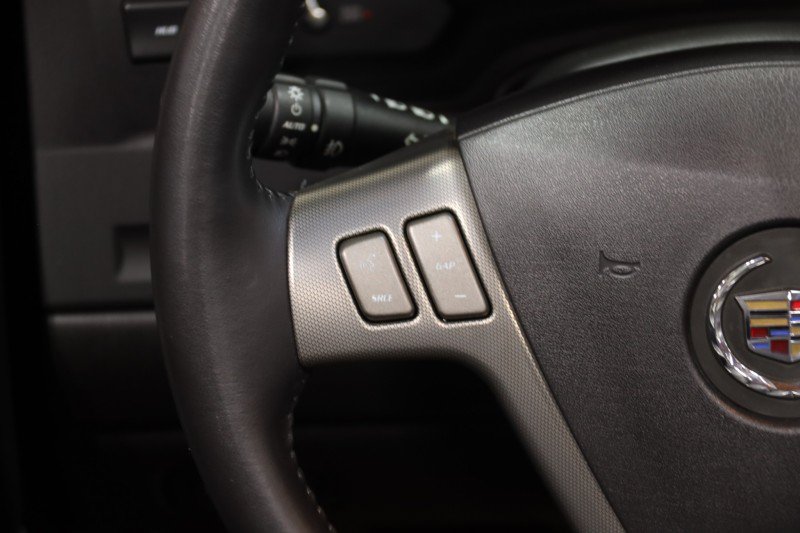 Used 2007 Cadillac XLR RWD image 52