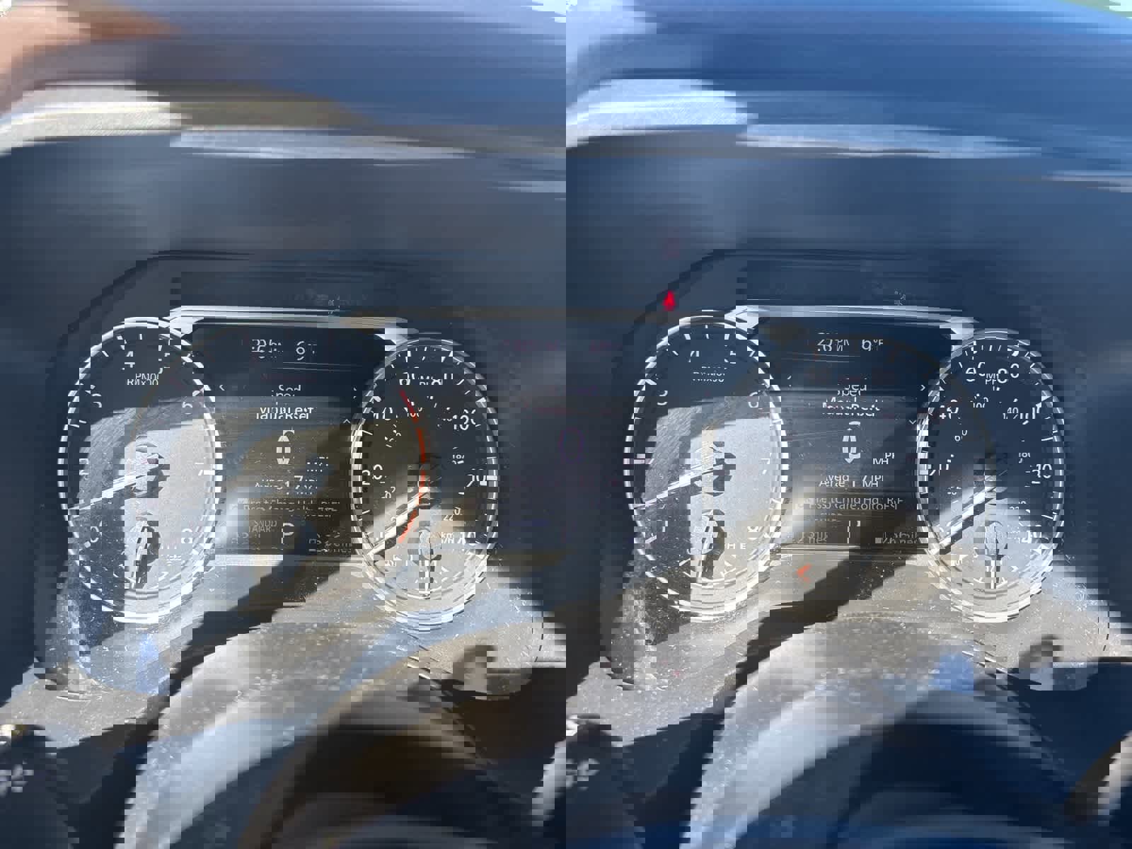 Used 2022 Nissan Rogue SV image 18