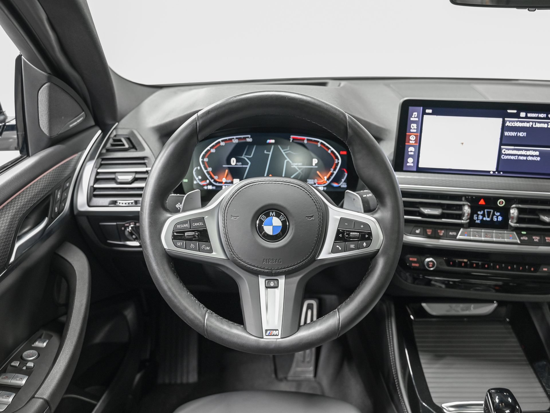 Used 2025 BMW X4 xDrive30i w/ Premium Package AWD/4WD image 17