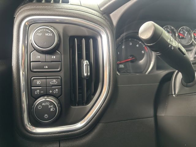 Used 2023 Chevrolet Silverado 2500 LT w/ Convenience Package AWD/4WD image 10