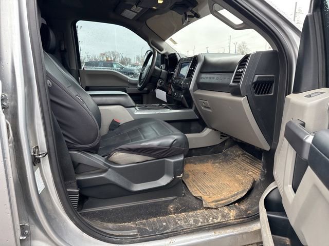 Used 2020 Ford F350 XLT w/ XLT Premium Package image 12