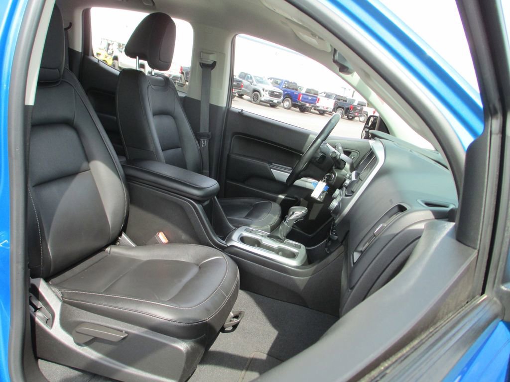 Used 2022 Chevrolet Colorado LT w/ Luxury Package image 18