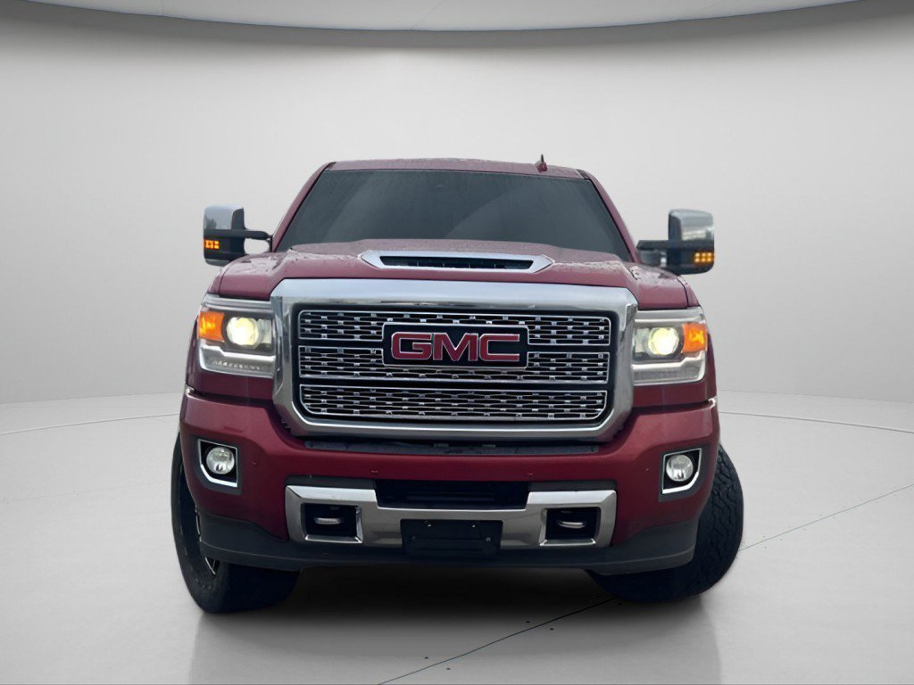 Used 2018 GMC Sierra 2500 Denali w/ Duramax Plus Package image 17