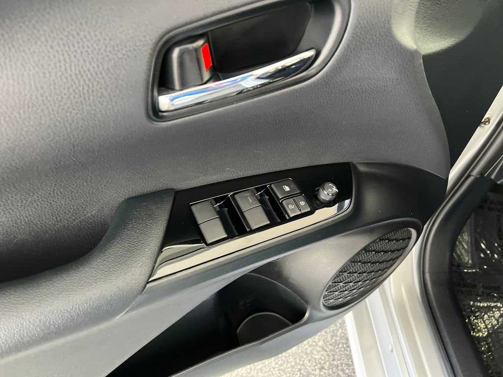 Used 2022 Toyota Prius Prime XLE FWD image 13