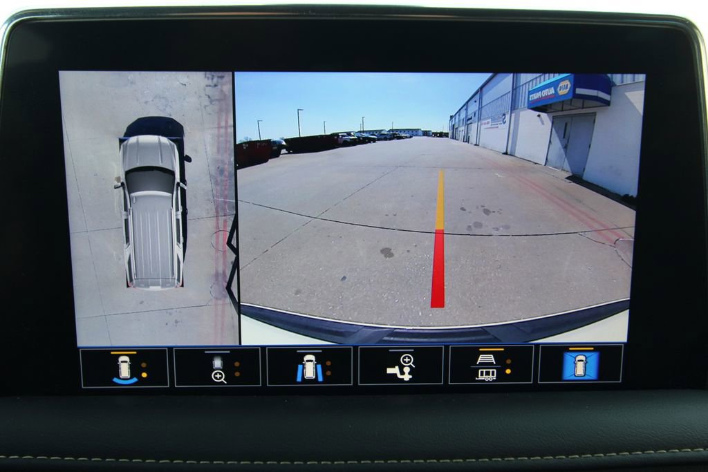 Used 2021 GMC Yukon SLT w/ SLT Luxury Plus Package image 14