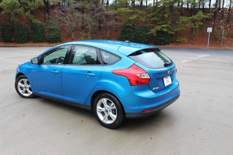 Used 2014 Ford Focus SE FWD image 3