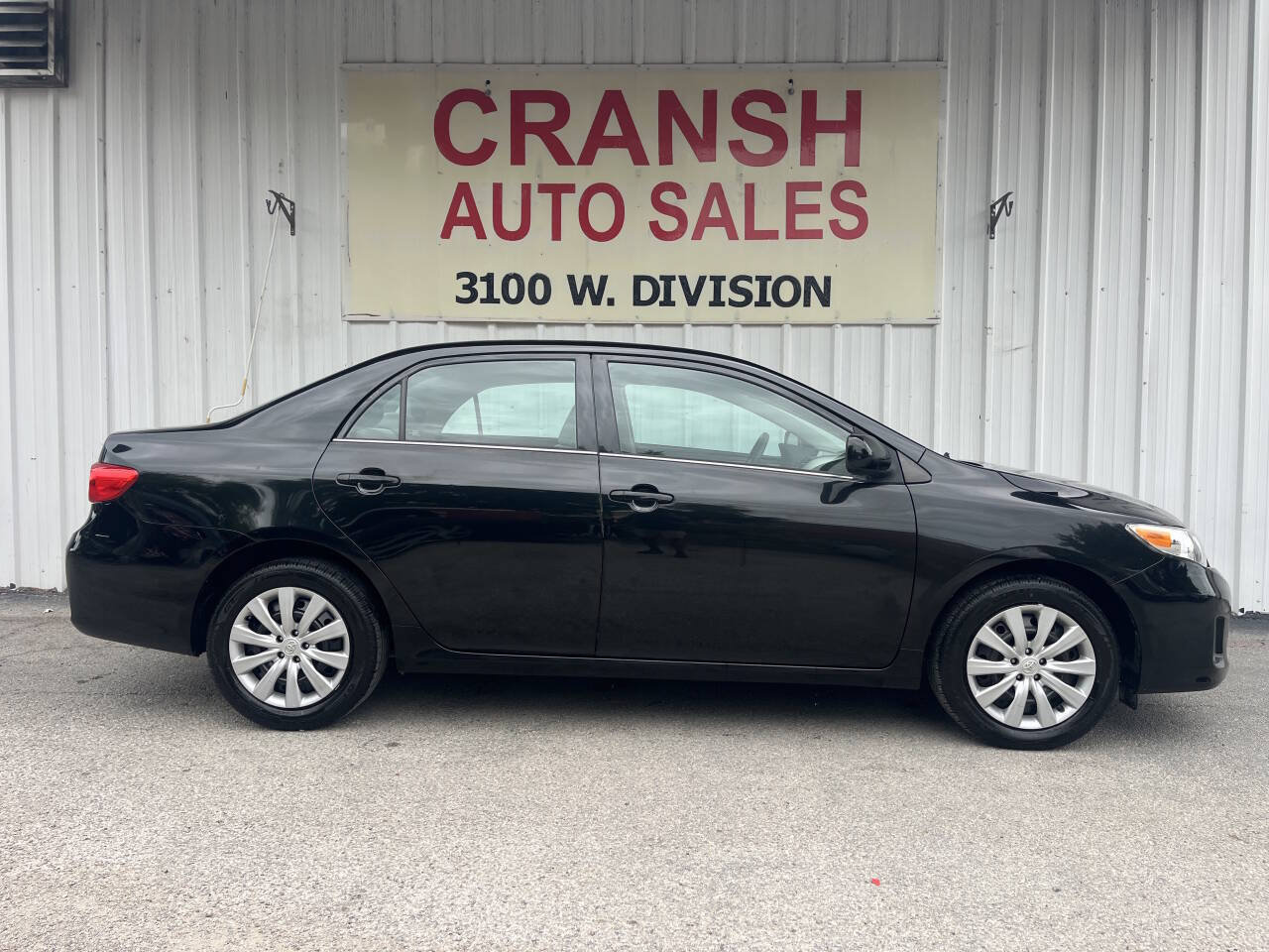 Used 2013 Toyota Corolla LE FWD image 4