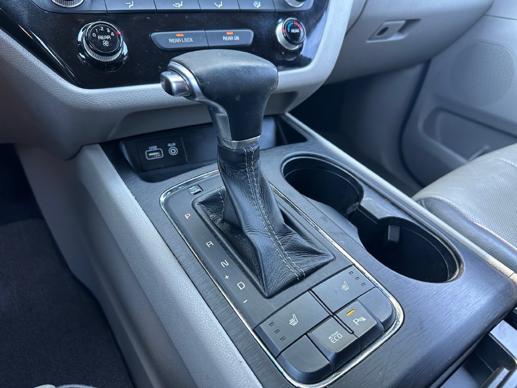 Used 2017 Kia Sedona LX w/ LX Essentials Premium Package FWD image 18