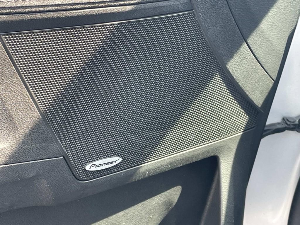 Used 2016 GMC Terrain SLT w/ Open Road Package image 17