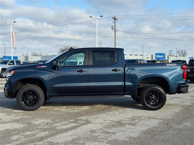 Used 2022 Chevrolet Silverado 1500 LT Trail Boss image 2
