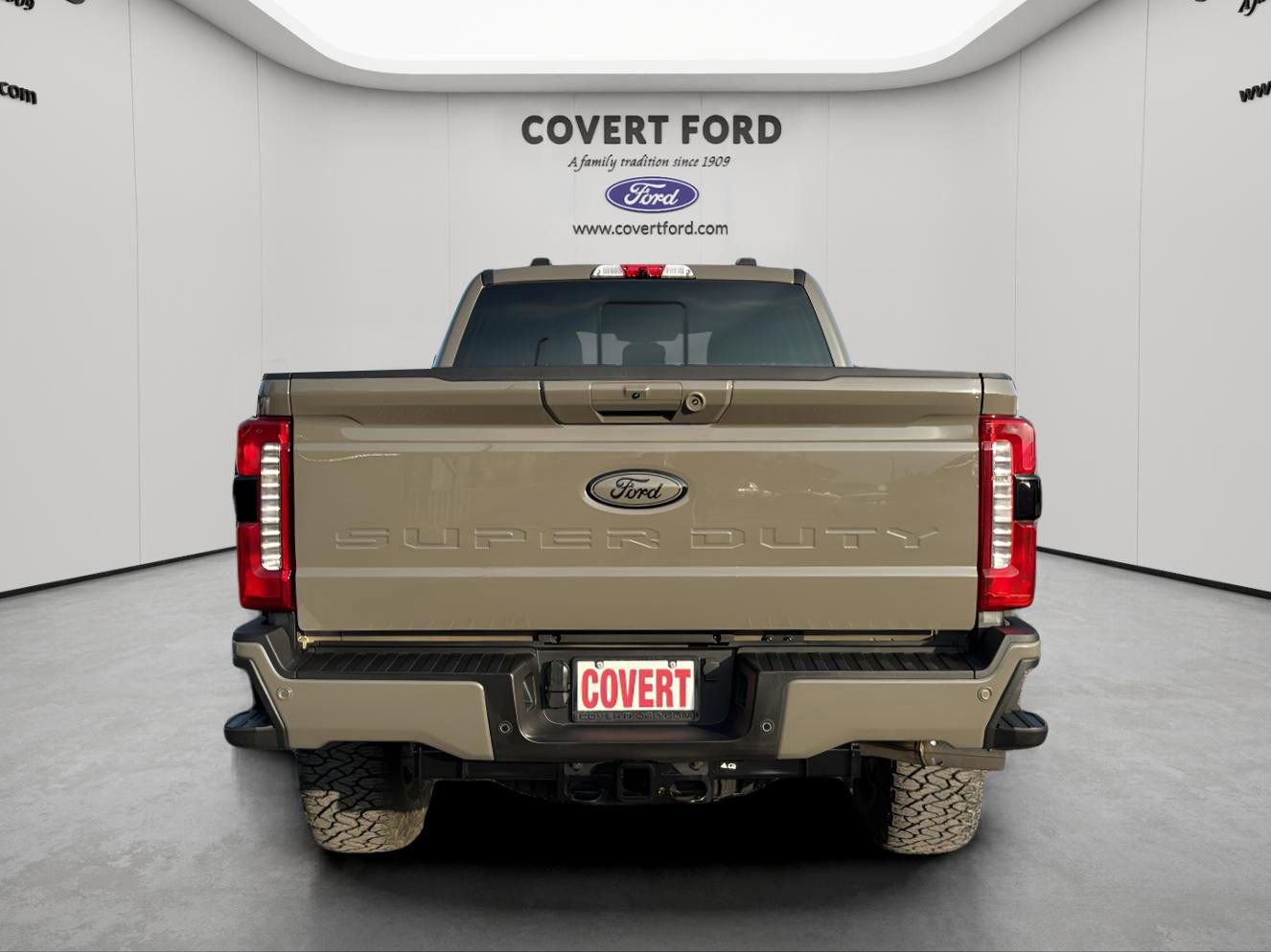 New 2026 Ford F250 Lariat image 4