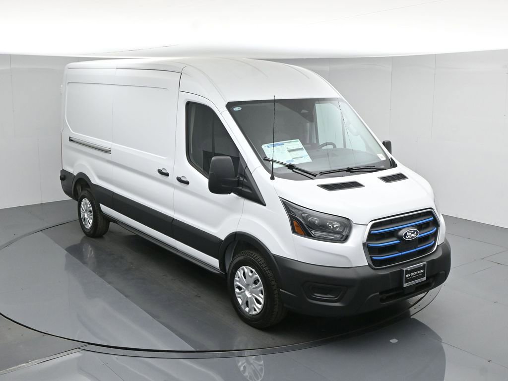 New 2026 Ford E-Transit 148 Medium Roof w/ Load Area Protection Package RWD image 33