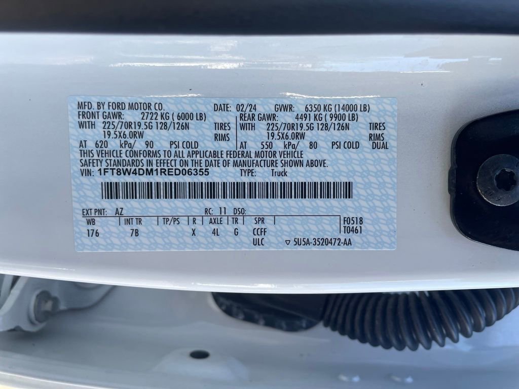 Used 2024 Ford F450 Platinum w/ FX4 Off-Road Package image 16