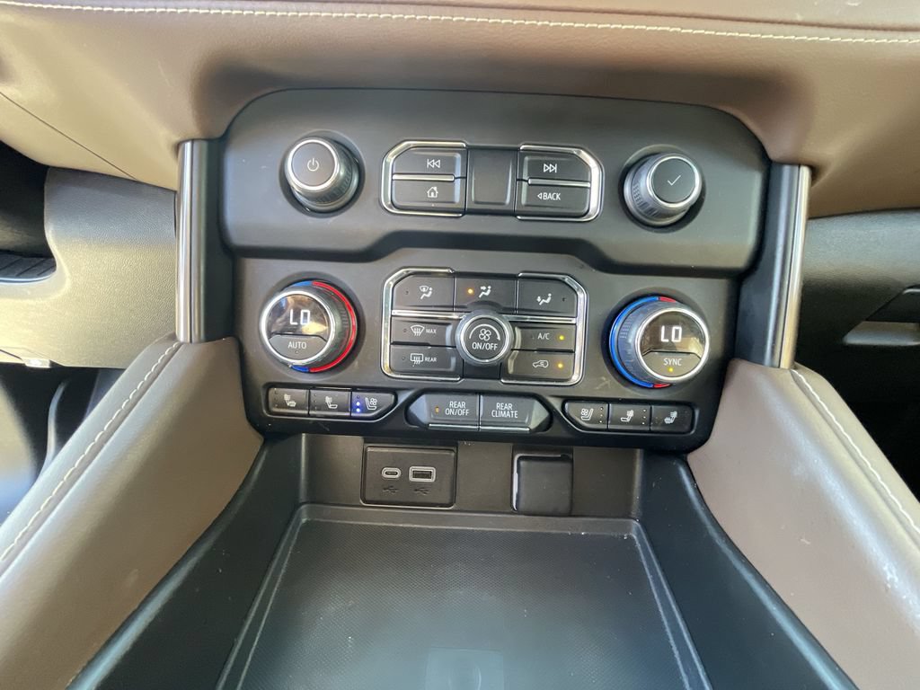 Certified 2023 Chevrolet Tahoe High Country w/ Premium Package 2 AWD/4WD image 36