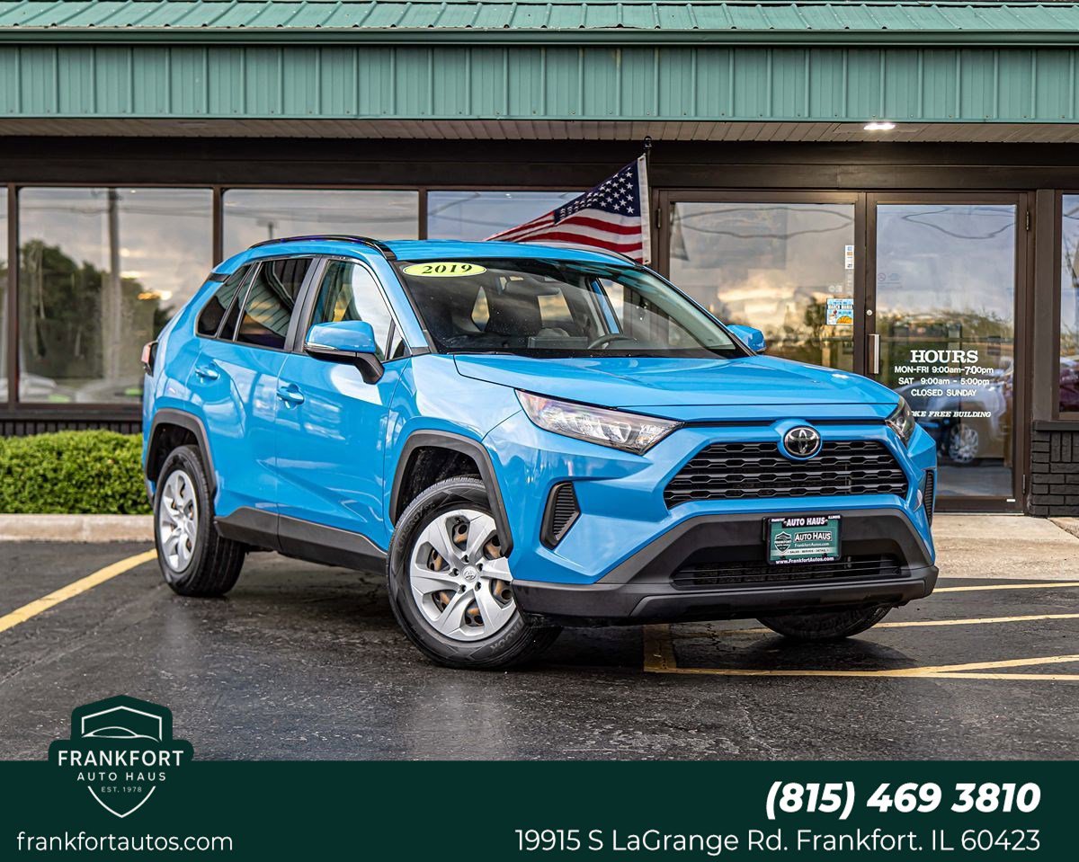 Used 2019 Toyota RAV4 LE w/ All Weather Liner Package