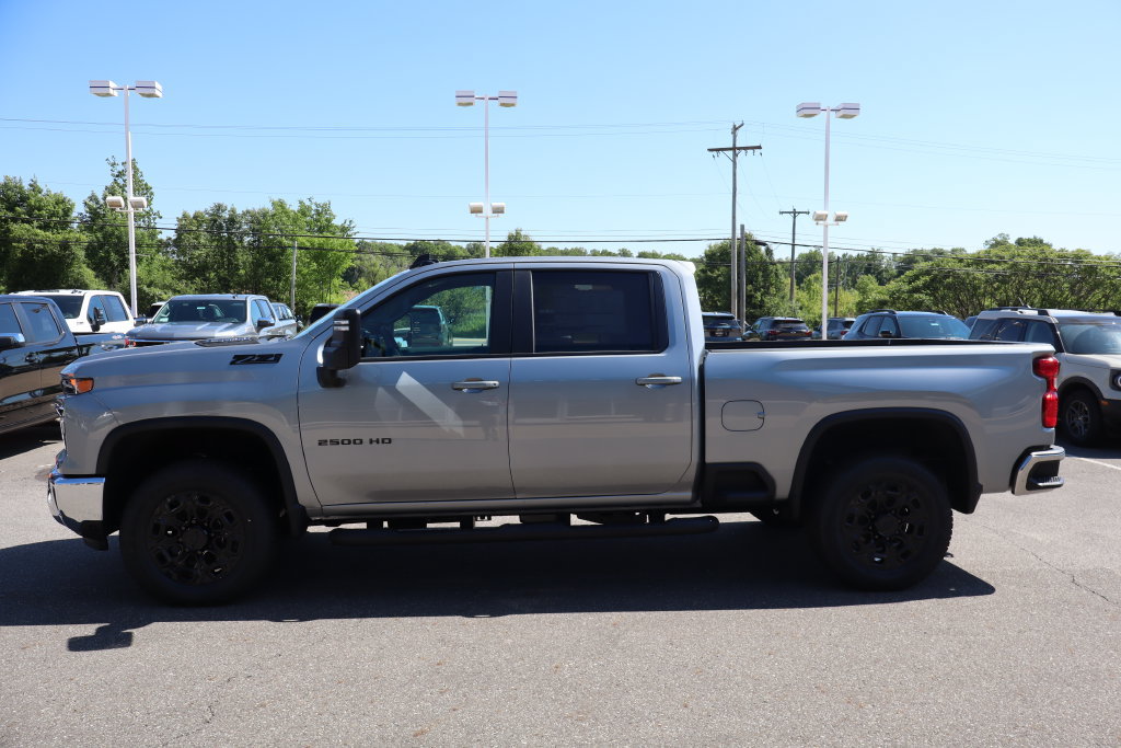 New 2026 Chevrolet Silverado 2500 LT w/ Safety Package AWD/4WD image 30