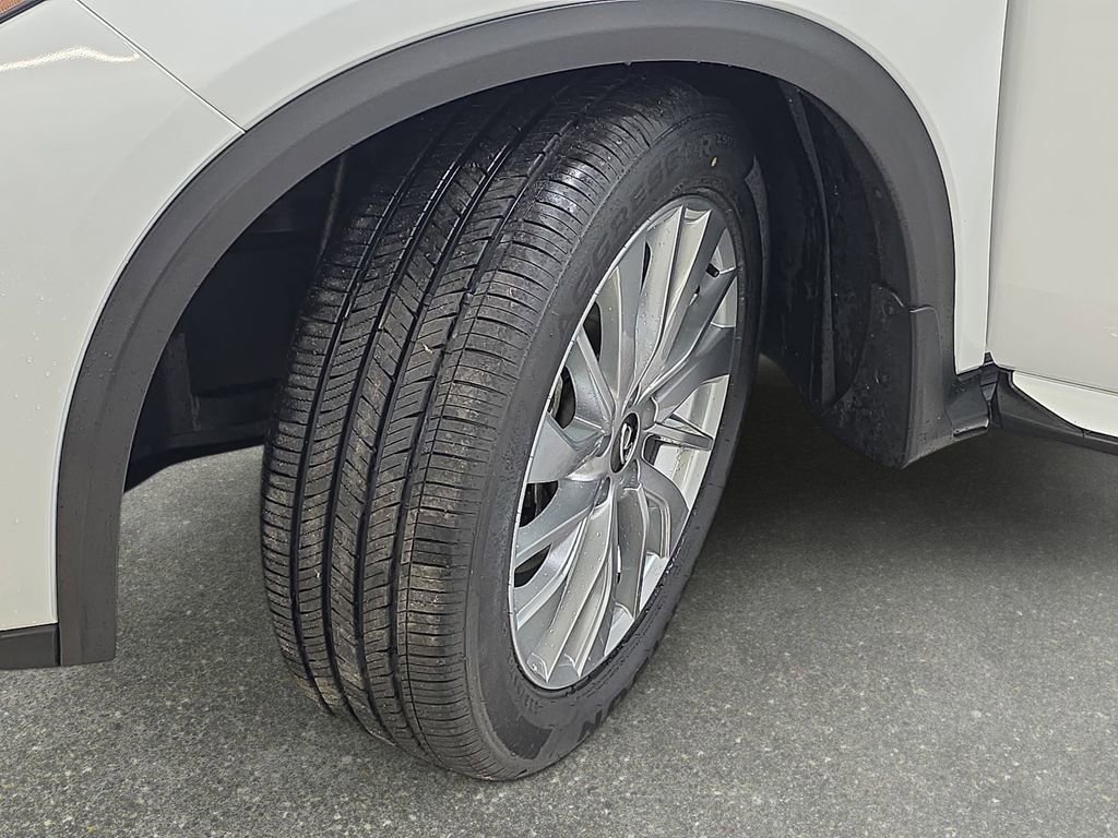 Certified 2023 INFINITI QX50 Luxe AWD/4WD image 29
