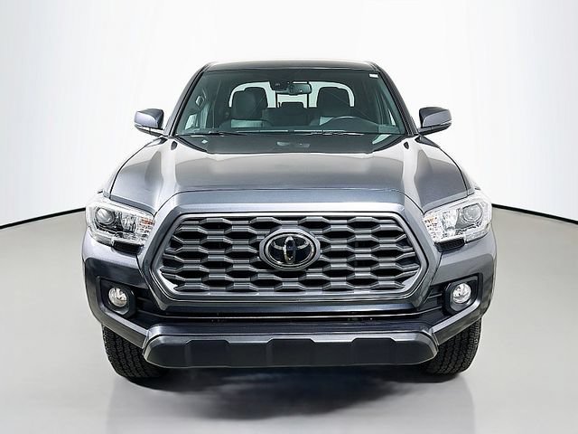 Used 2021 Toyota Tacoma TRD Off-Road AWD/4WD image 2