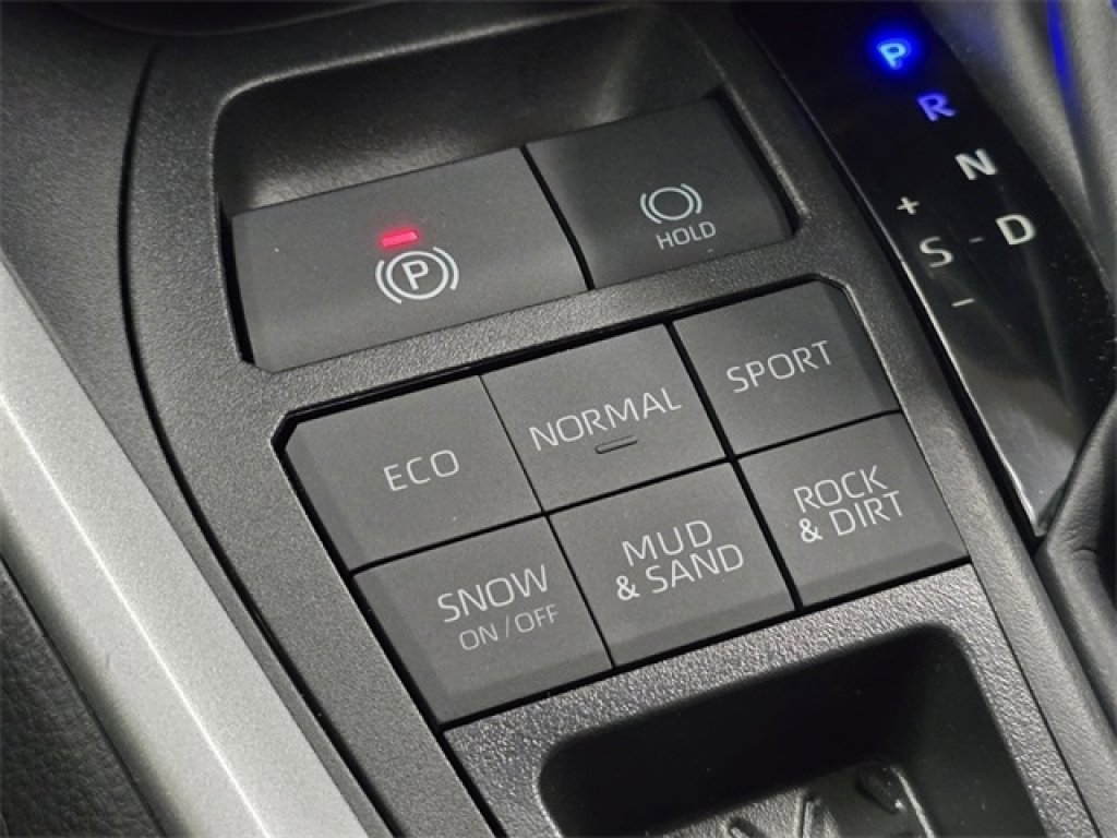 Certified 2024 Toyota RAV4 XLE Premium image 8