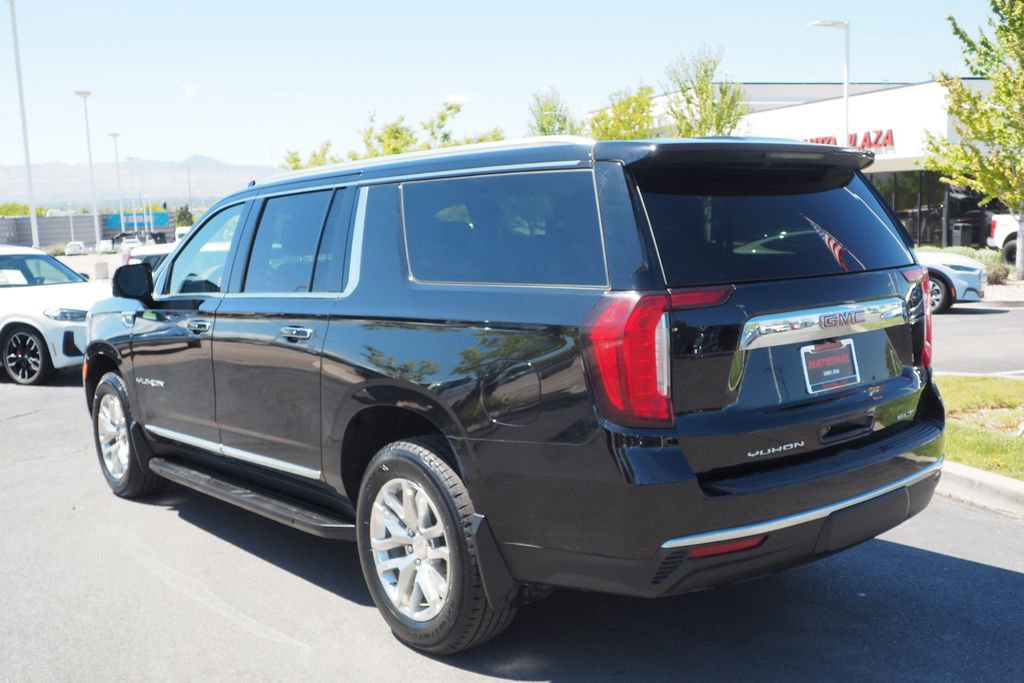 Used 2022 GMC Yukon XL SLT w/ SLT Luxury Package AWD/4WD image 5