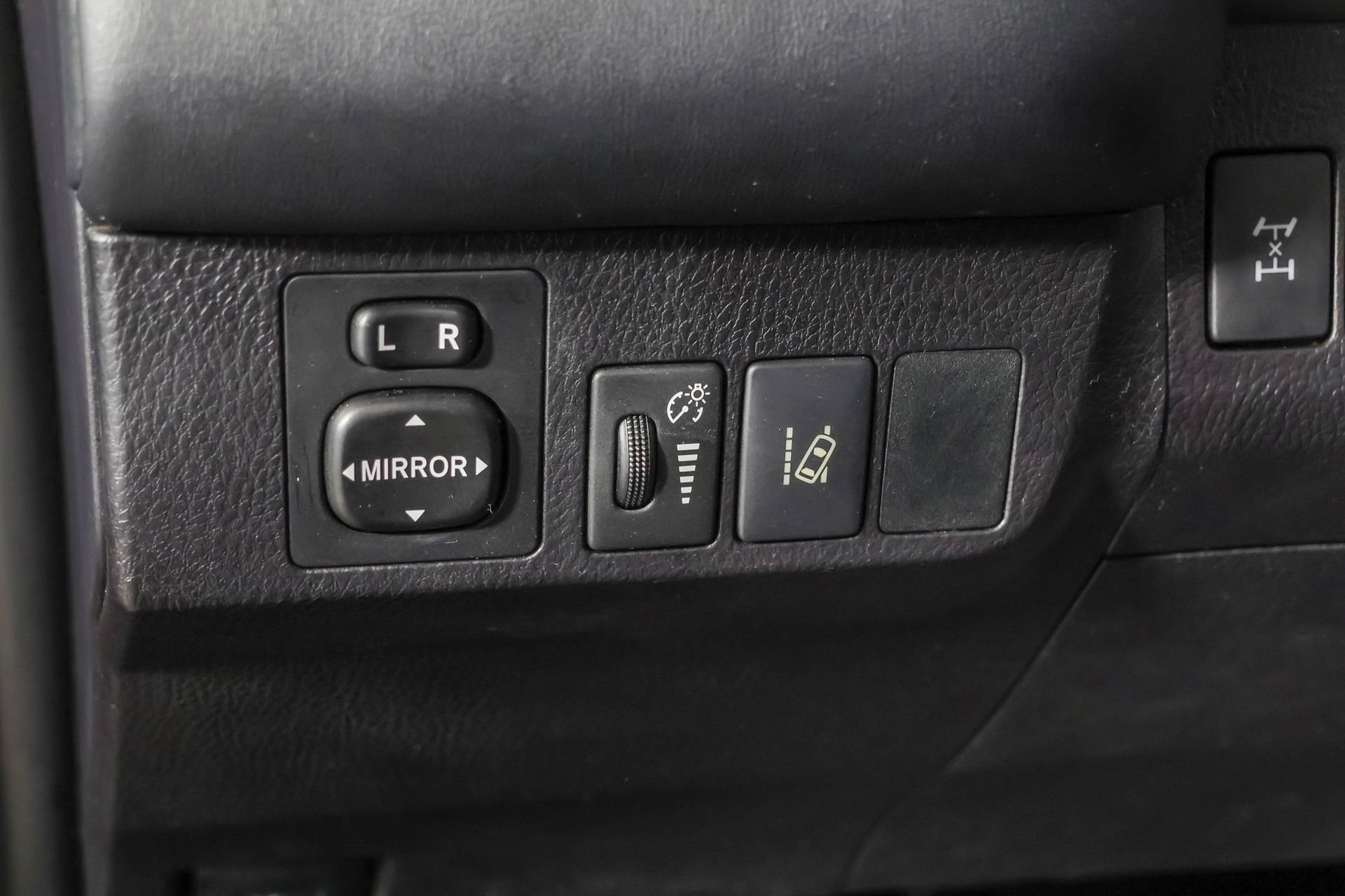 Used 2016 Toyota RAV4 XLE w/ Convenience Package AWD/4WD image 25