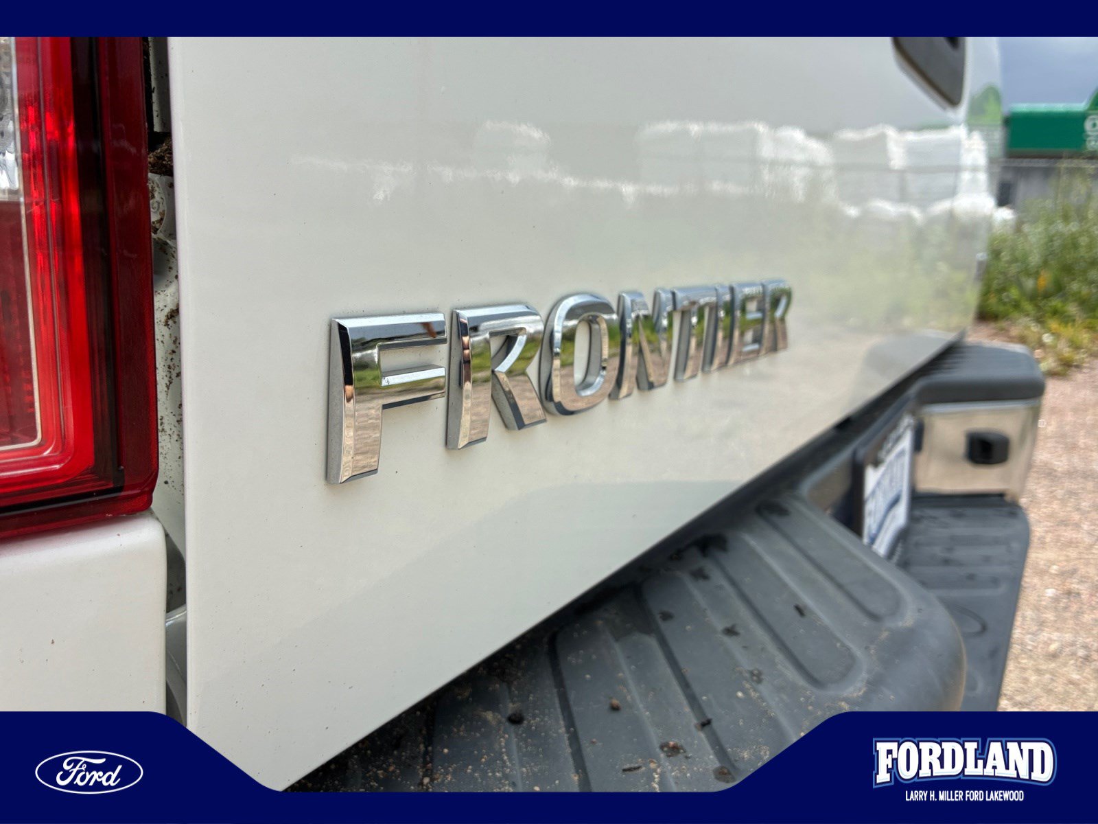 Used 2018 Nissan Frontier SV RWD image 23