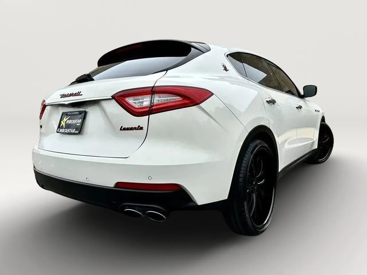 Used 2018 Maserati Levante AWD/4WD image 35