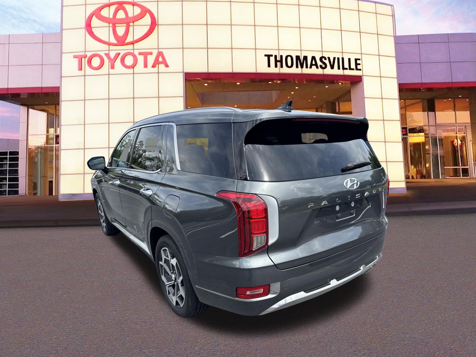Used 2022 Hyundai Palisade Calligraphy w/ Cargo Package FWD image 7