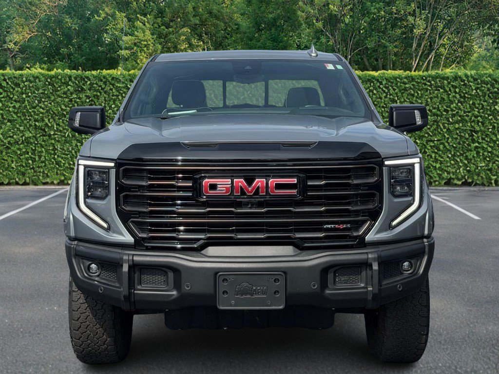 Used 2023 GMC Sierra 1500 AT4X AWD/4WD image 9