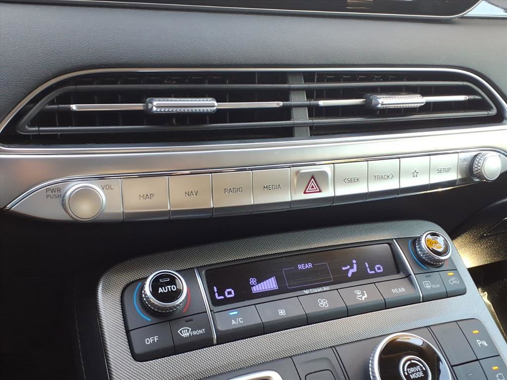 Used 2021 Hyundai Palisade Limited image 24