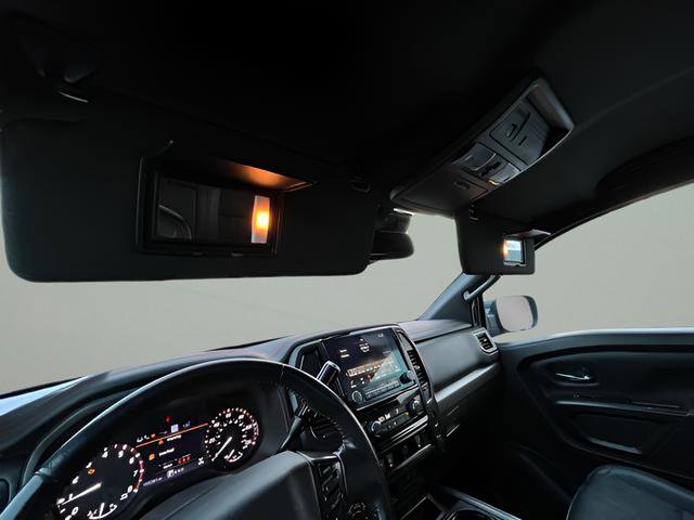 Used 2021 Nissan Titan PRO-4X image 26