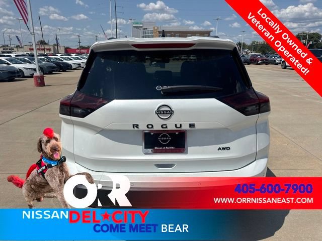 New 2026 Nissan Rogue Dark Armor AWD/4WD image 4