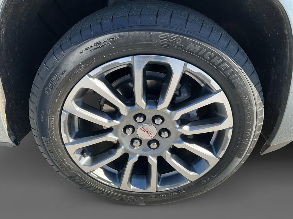Used 2023 GMC Acadia Denali w/ Denali Ultimate Package image 15
