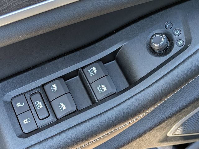 New 2026 Jeep Grand Cherokee Limited AWD/4WD image 23