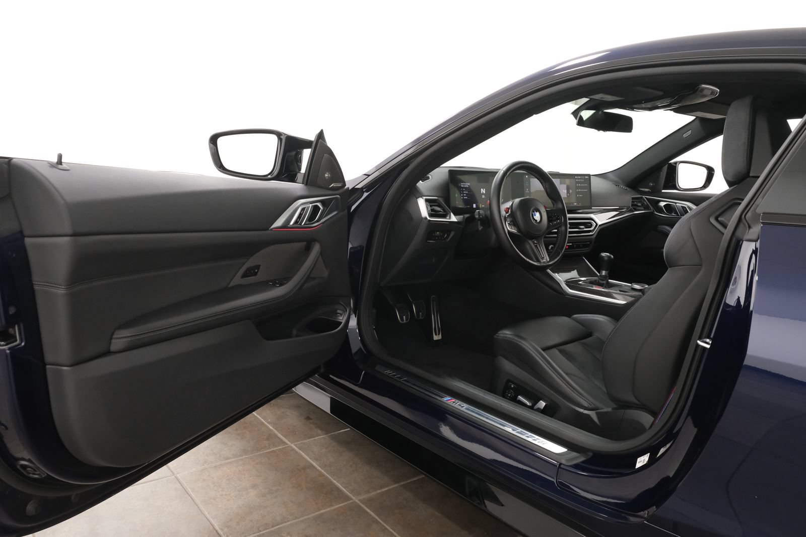 Used 2024 BMW M4 Coupe w/ Executive Package RWD image 26