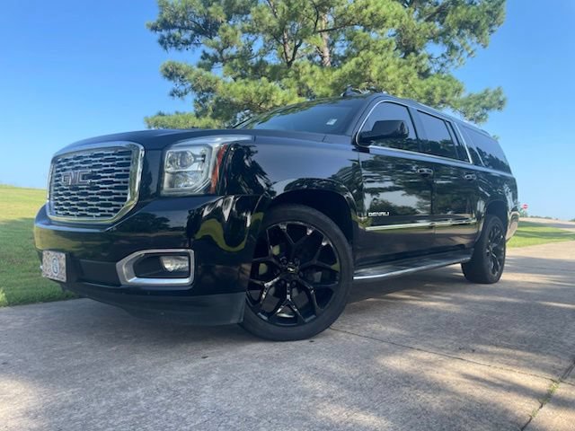 Used 2019 GMC Yukon XL Denali RWD image 1