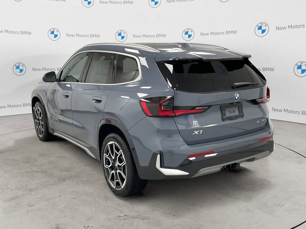 New 2026 BMW X1 xDrive28i w/ Convenience Package AWD/4WD image 2