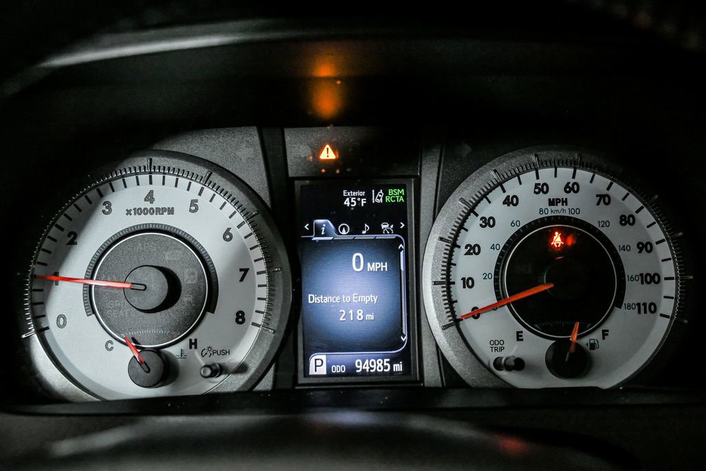 Used 2019 Toyota Sienna SE Premium image 17