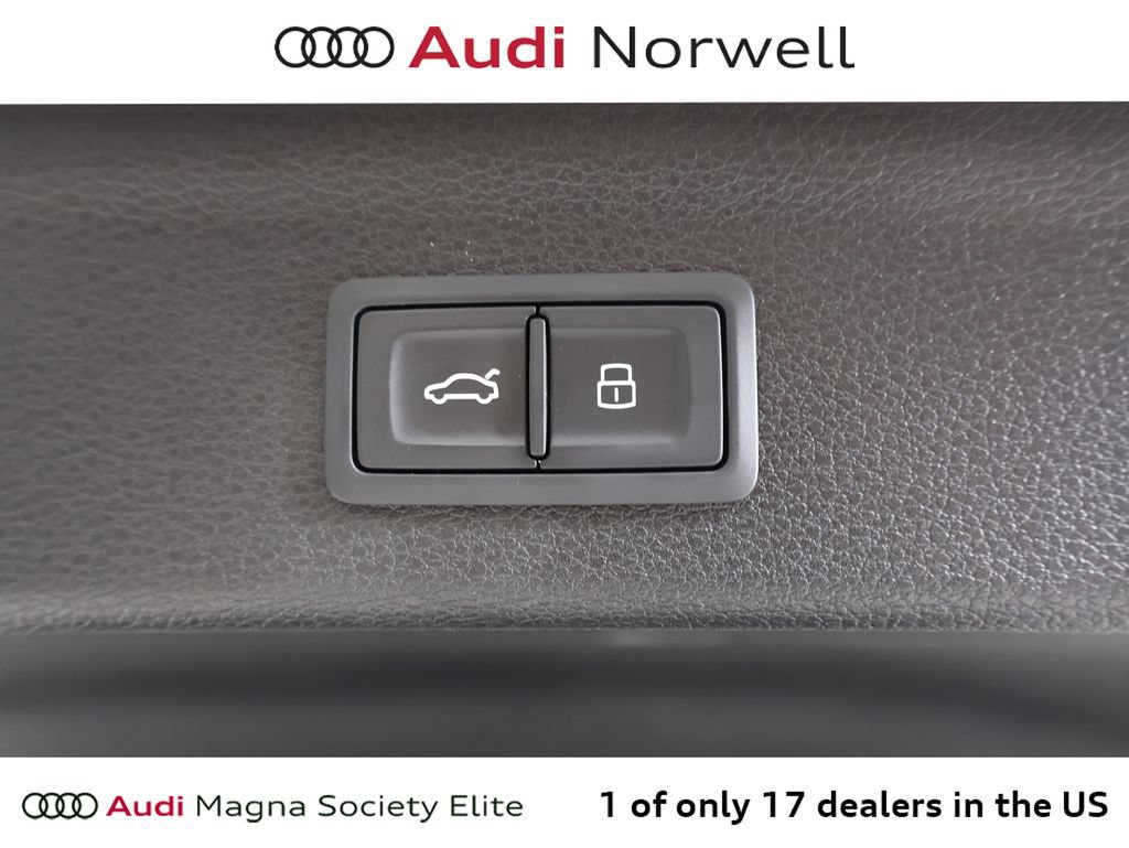 Certified 2022 Audi Q3 2.0T Premium Plus w/ Premium Plus Package AWD/4WD image 16