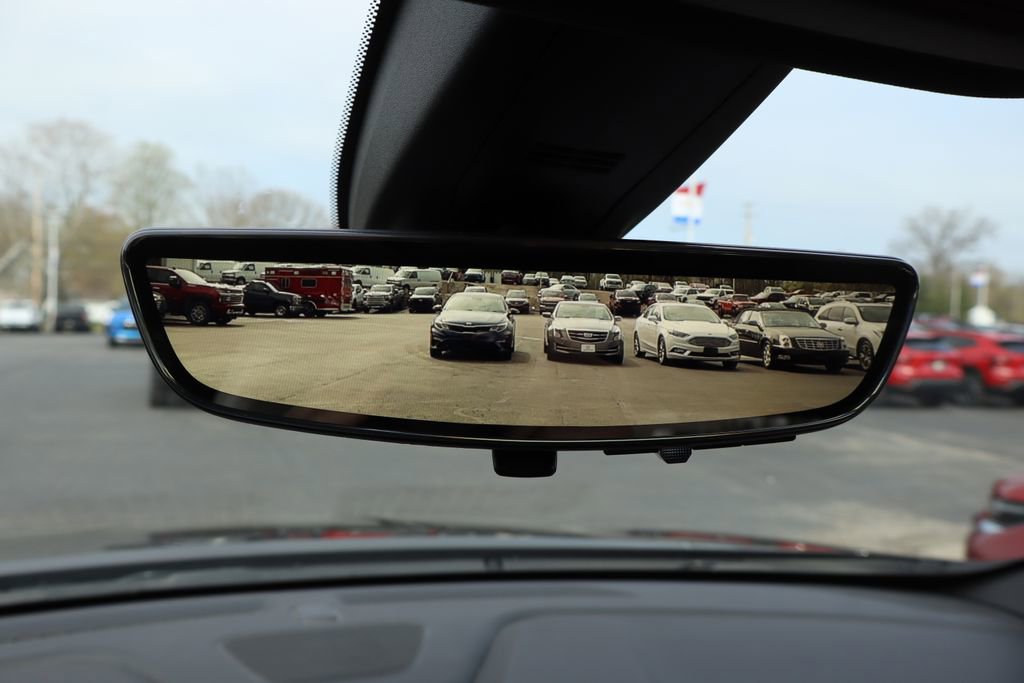 Used 2023 Chevrolet Traverse Premier w/ LPO, Floor Liner Package image 21