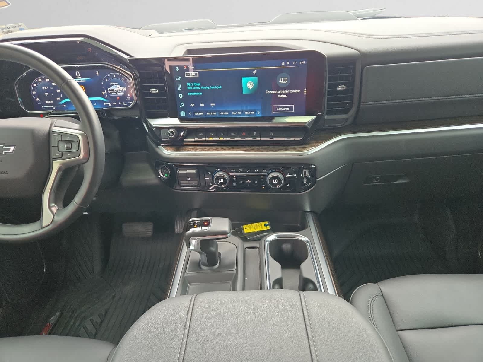 Used 2026 Chevrolet Silverado 1500 LT Trail Boss w/ LT Trail Boss Premium Package AWD/4WD image 11