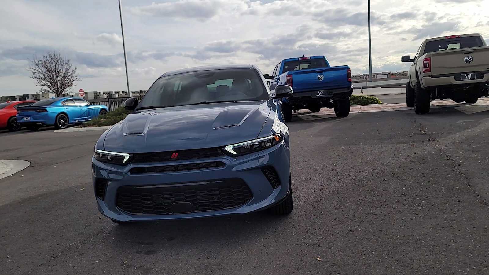 Used 2024 Dodge Hornet R/T w/ Tech Pack w/o Parking AWD/4WD image 3