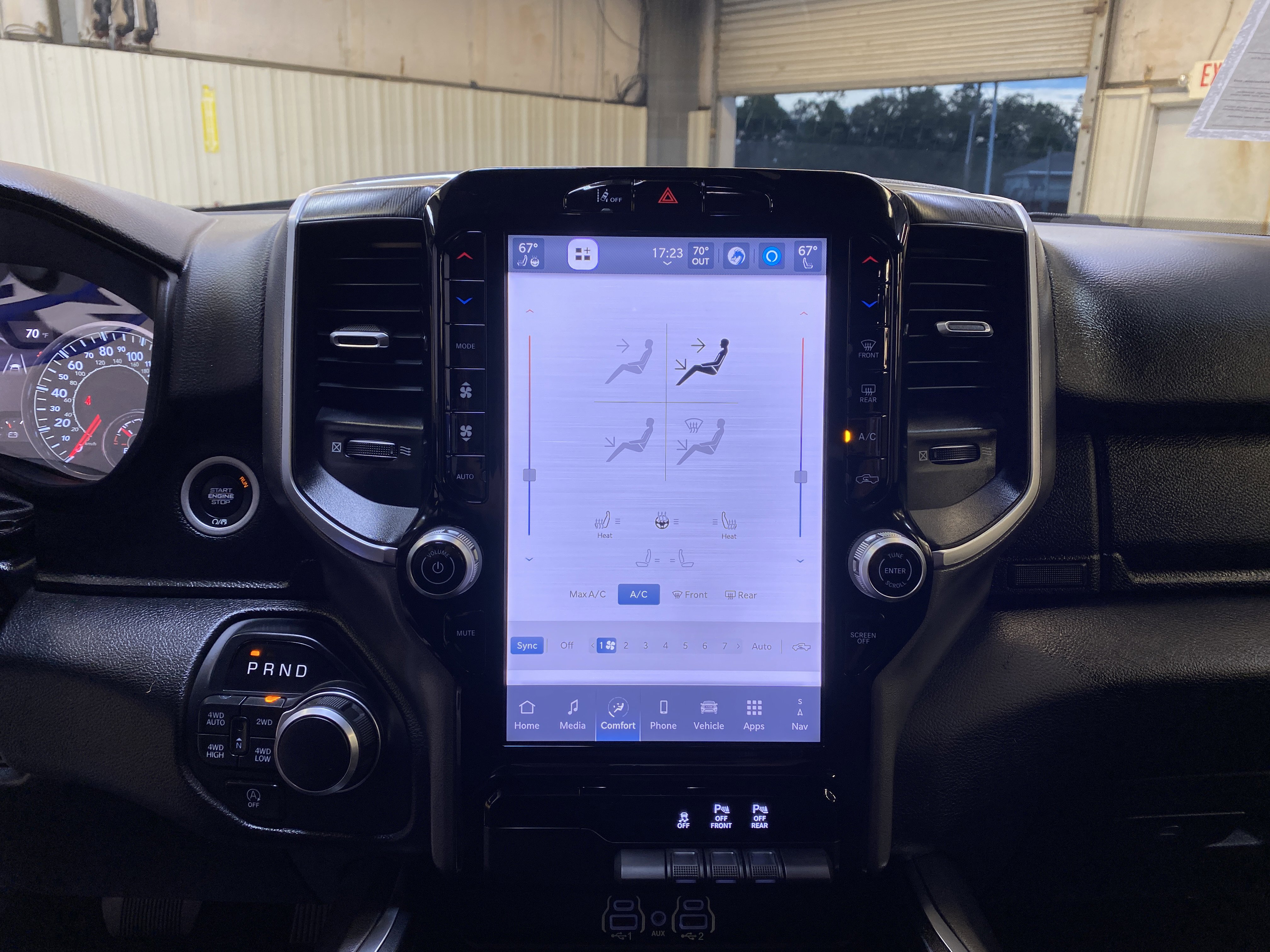 Used 2025 RAM 1500 Lone Star image 42